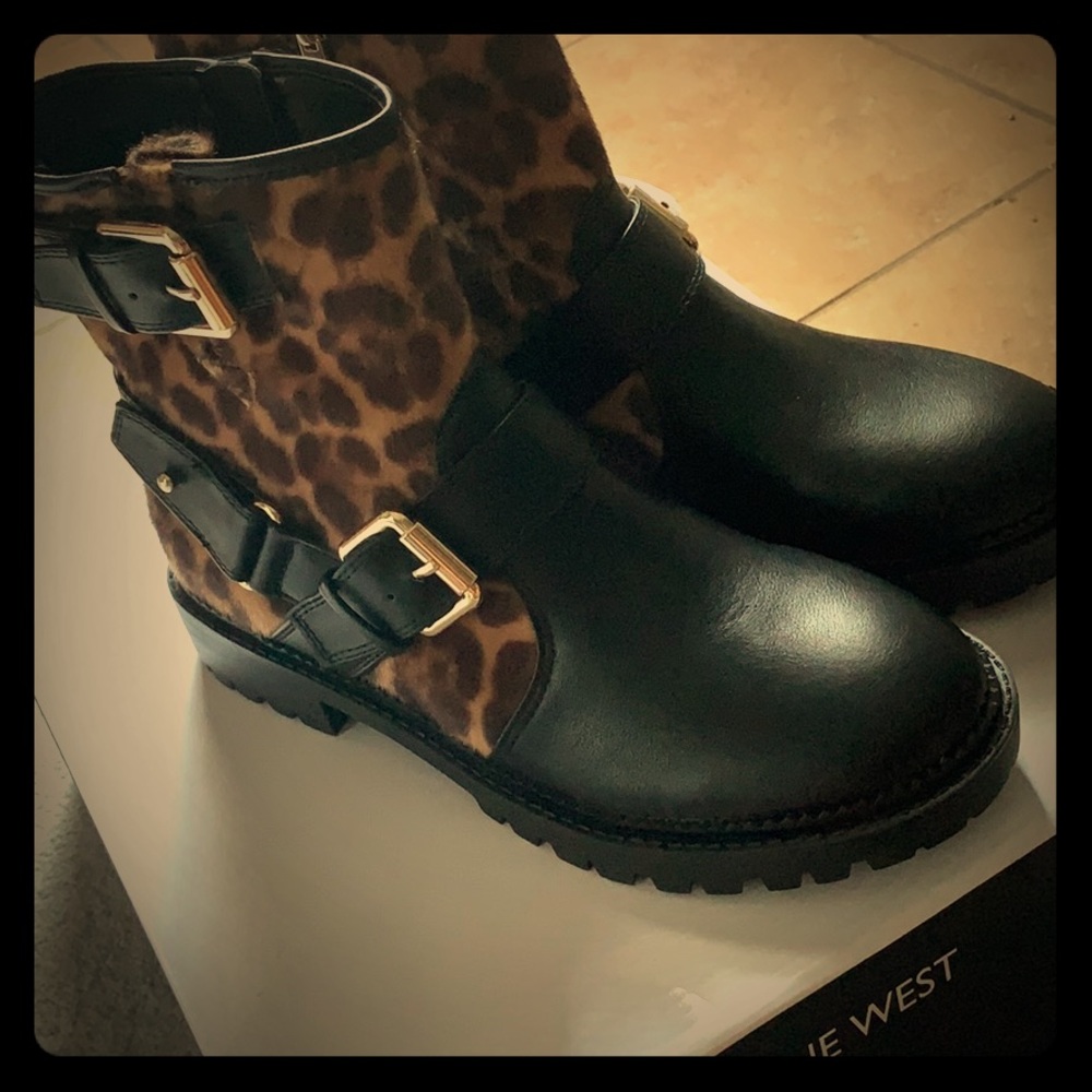 Nine West leopard print boots